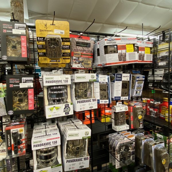 game camera retail display